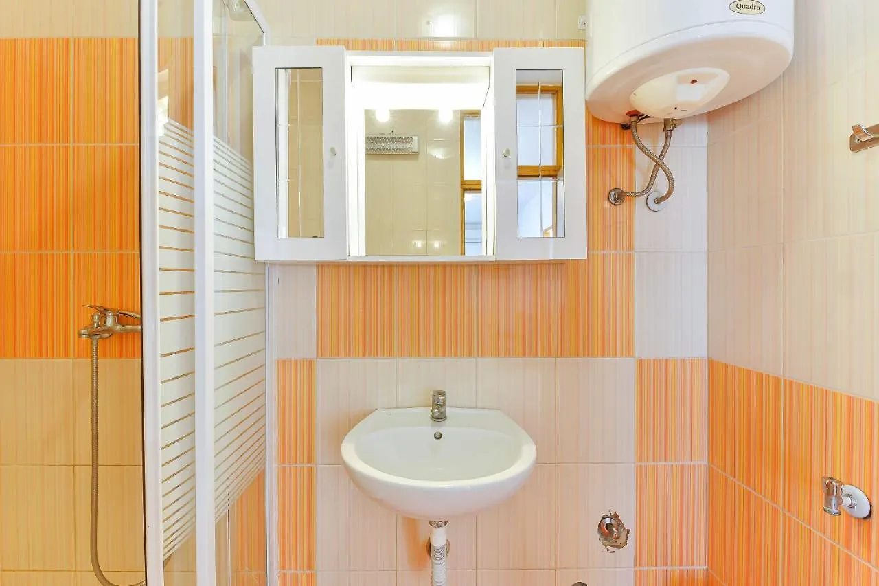 Apartments Adria Turanj