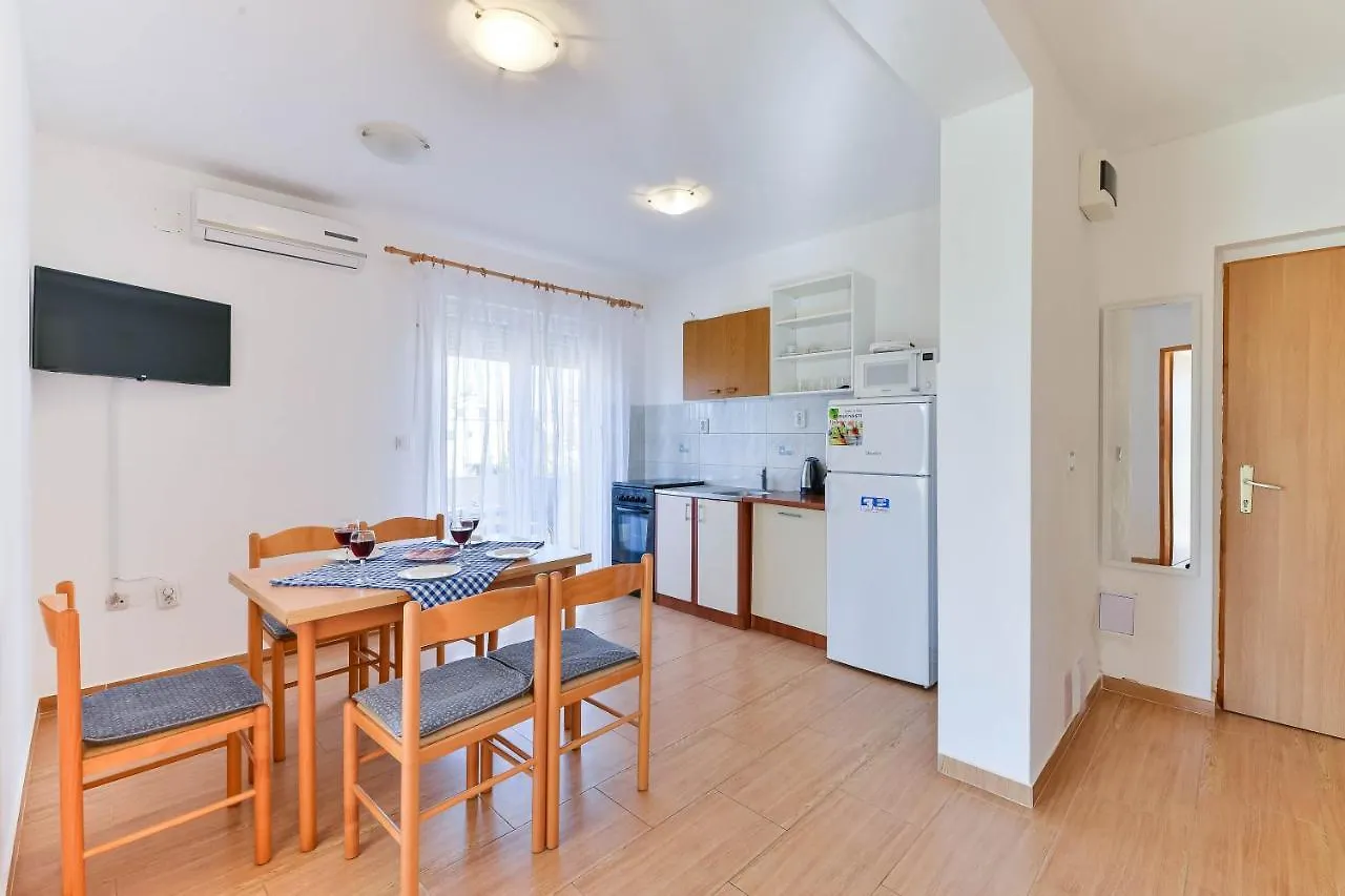 Apartments Adria Turanj 0*,  Chorwacja
